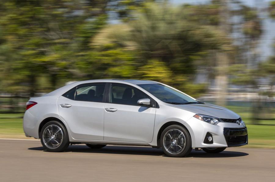  Toyota Corolla 2014 года  (фото 69 из 212)